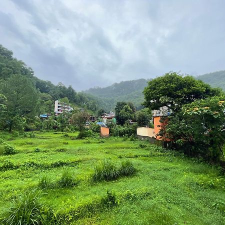 Yuriko Guest House بوكْرا المظهر الخارجي الصورة